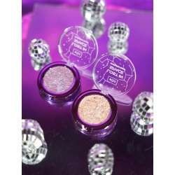 LOST IN SPACE EYESHADOW TOPPER